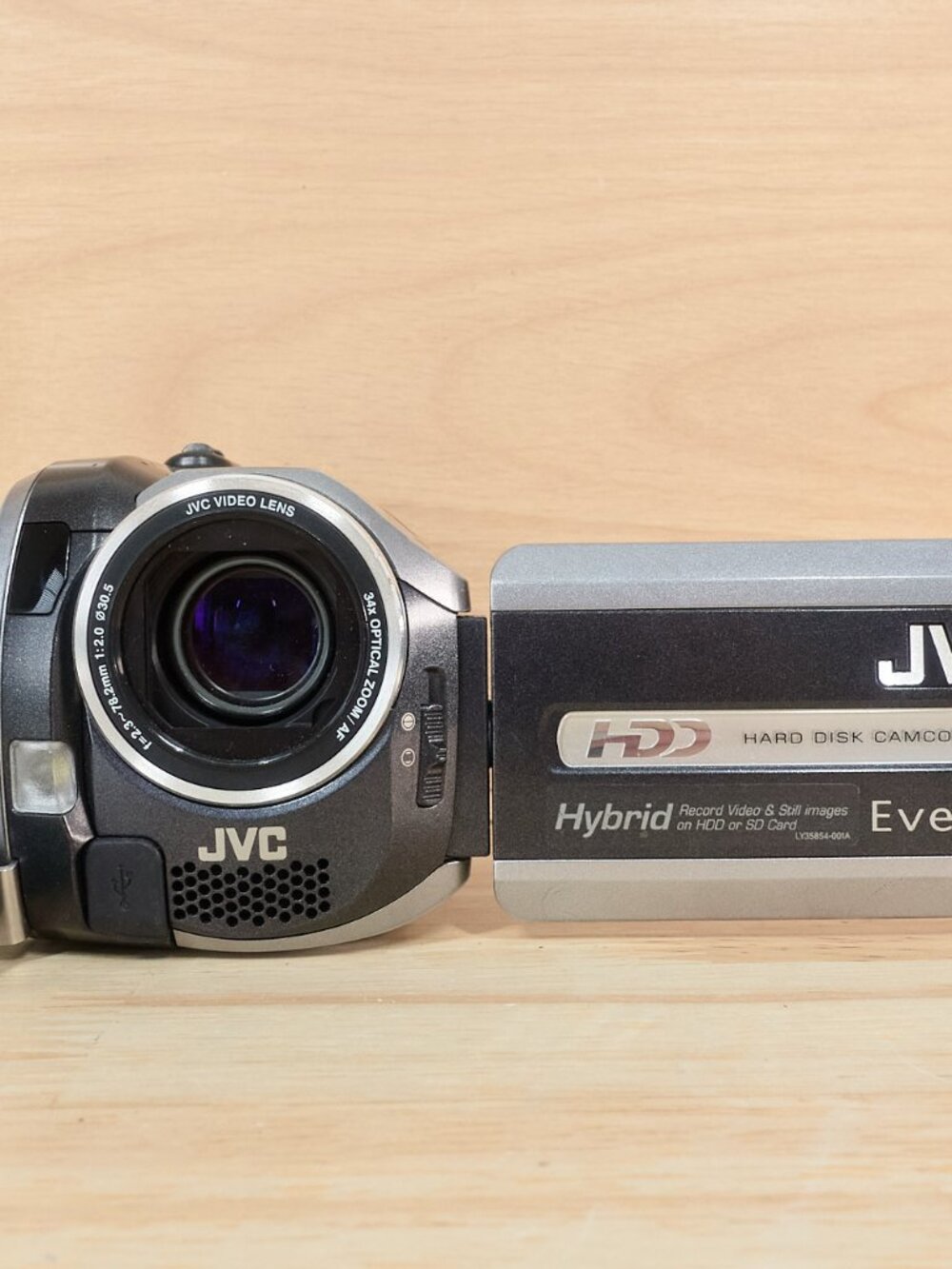 JVC Everio GZ-MG130 30GB HDD Hybrid Camcorder 34x Optical Zoom Tested